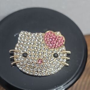 Hello Kitty Brooch‎ with Pink Heart  Select Silver Or Gold New